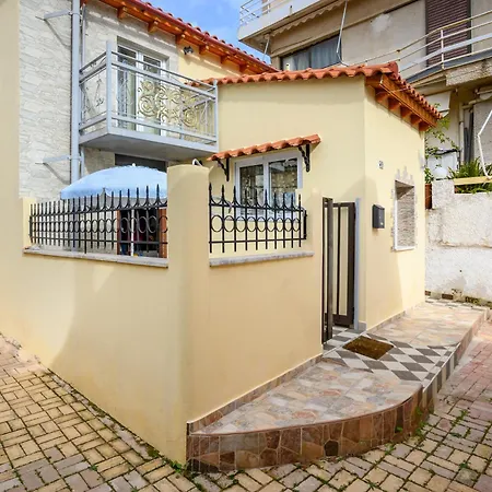 Matzi House
