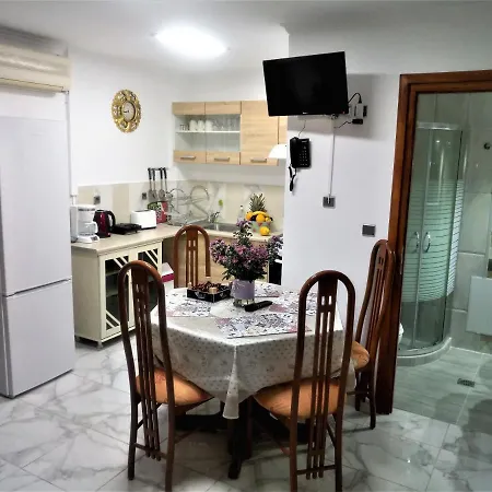 Сasa de vacaciones Matzi House