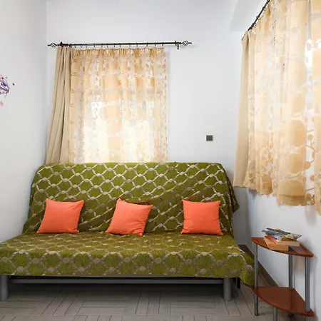 Matzi House *