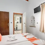 Matzi House